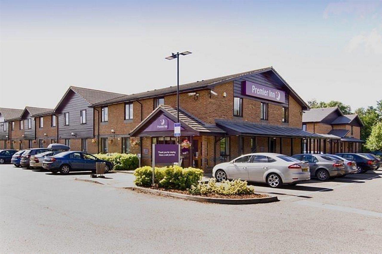 Premier Inn Sittingbourne Kent エクステリア 写真