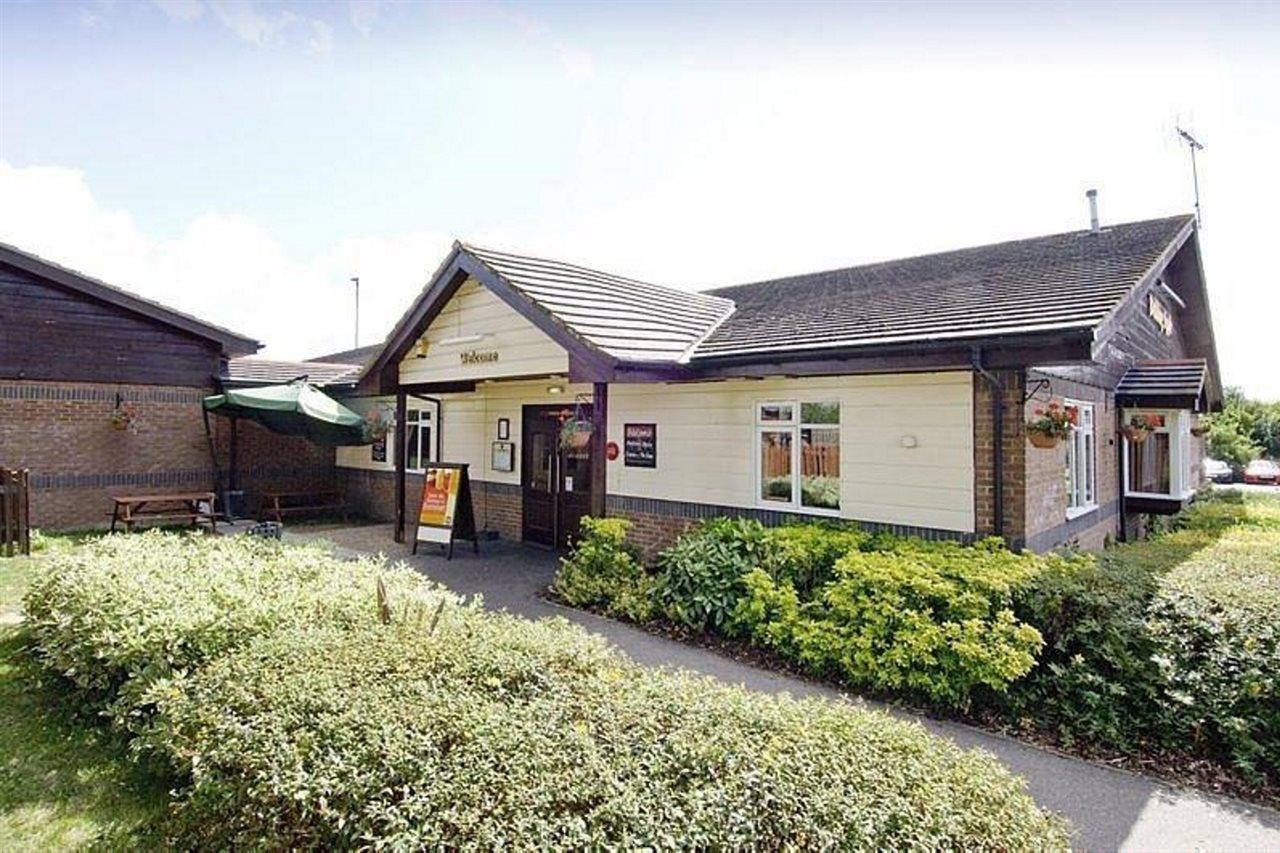 Premier Inn Sittingbourne Kent エクステリア 写真