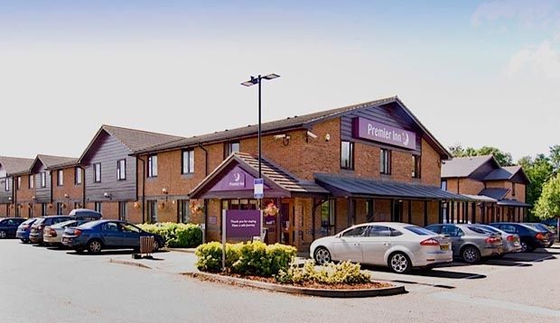 Premier Inn Sittingbourne Kent エクステリア 写真